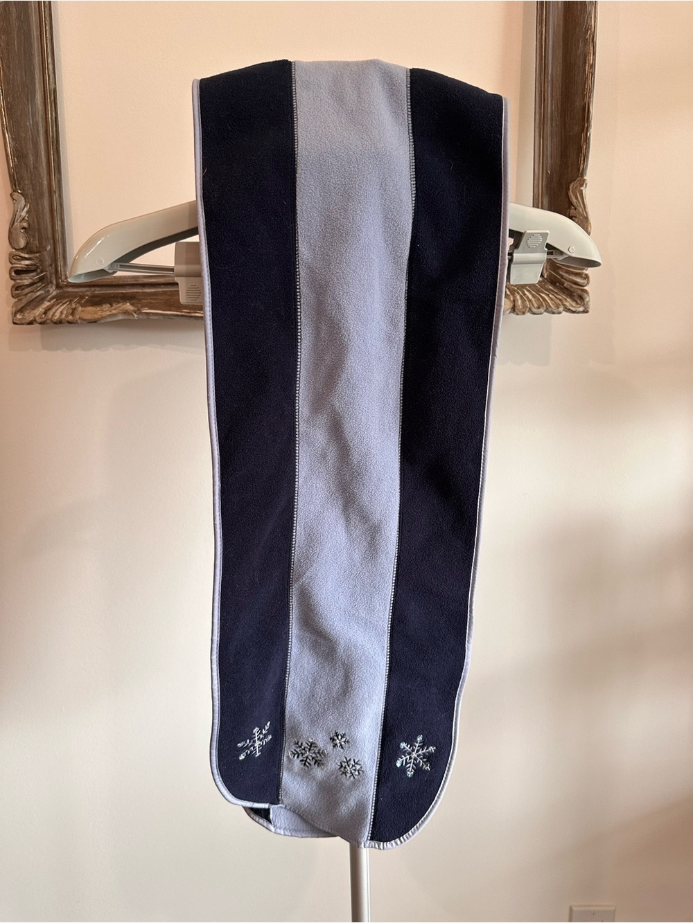 Denver Hayes Navy and Light Gray Kids Snowflake scarf - Picture 2 of 5